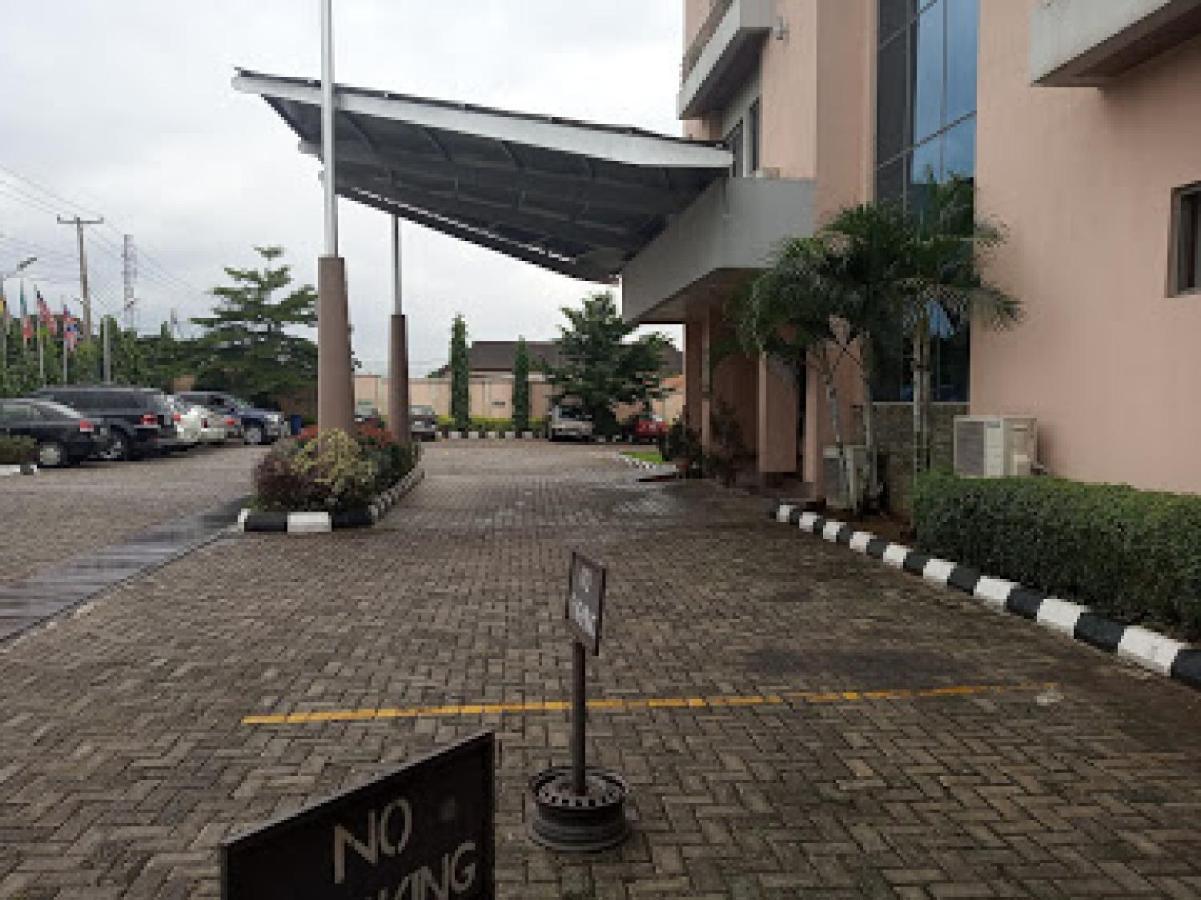 Room In Lodge - Best Western Plus-Ibadan Extérieur photo