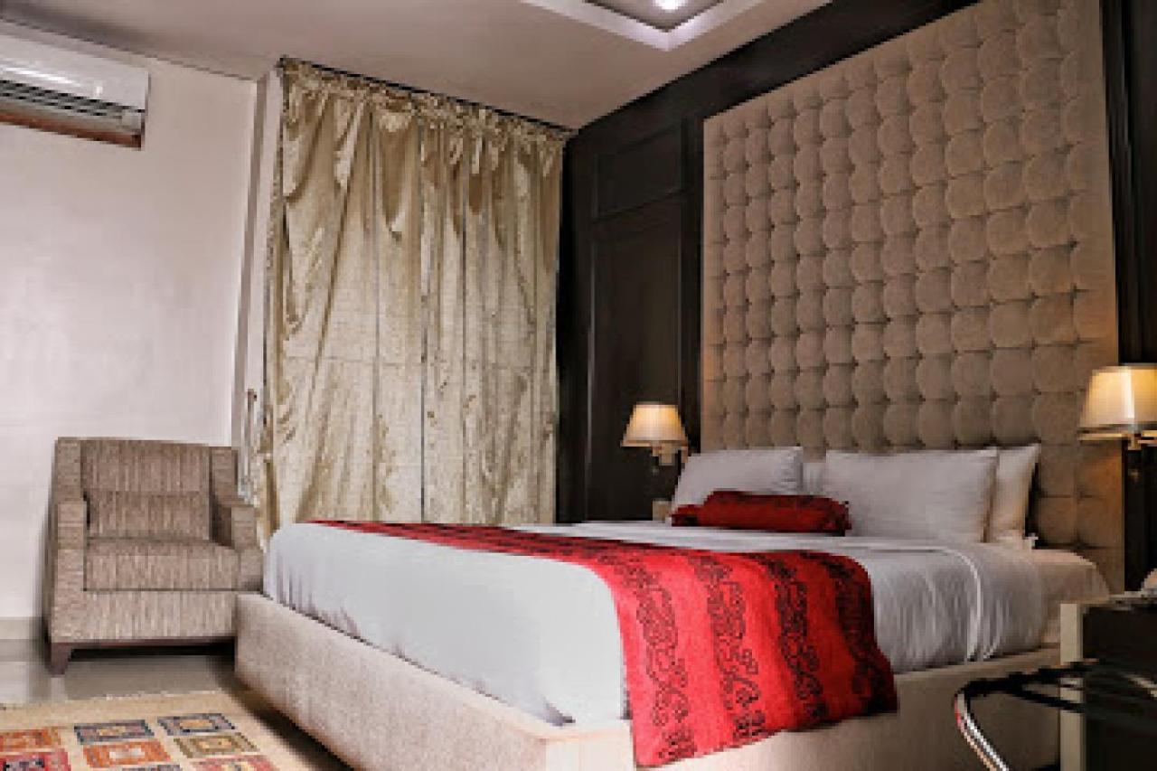 Room In Lodge - Best Western Plus-Ibadan Extérieur photo