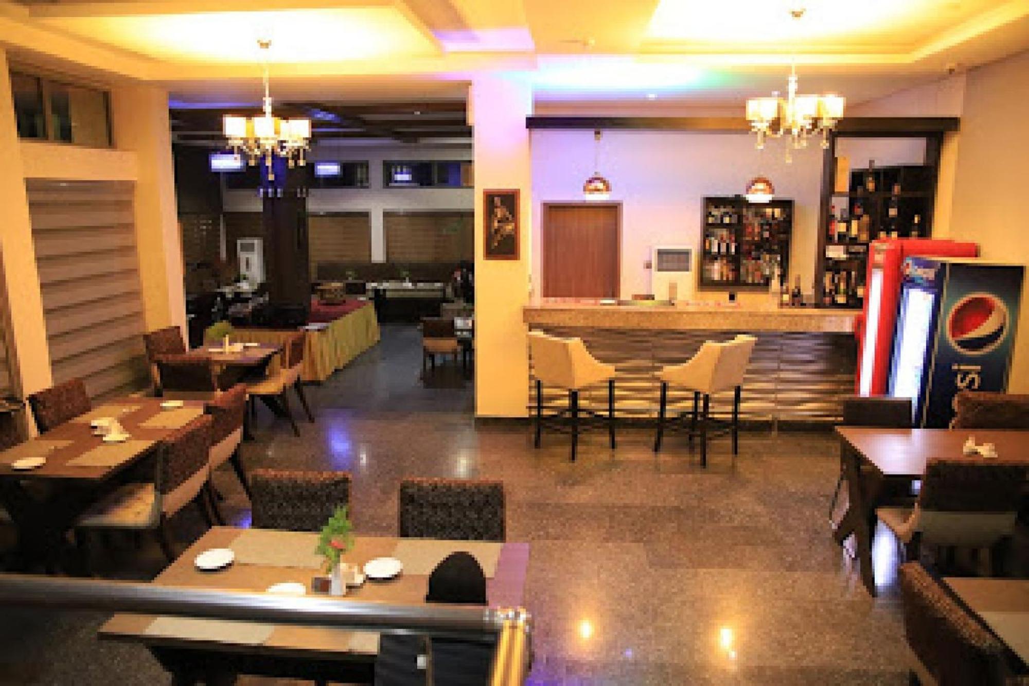 Room In Lodge - Best Western Plus-Ibadan Extérieur photo